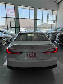 تۆیۆتا کامری